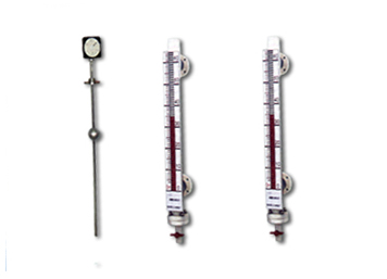 插(cha)入式磁性浮子式(shì)液位計